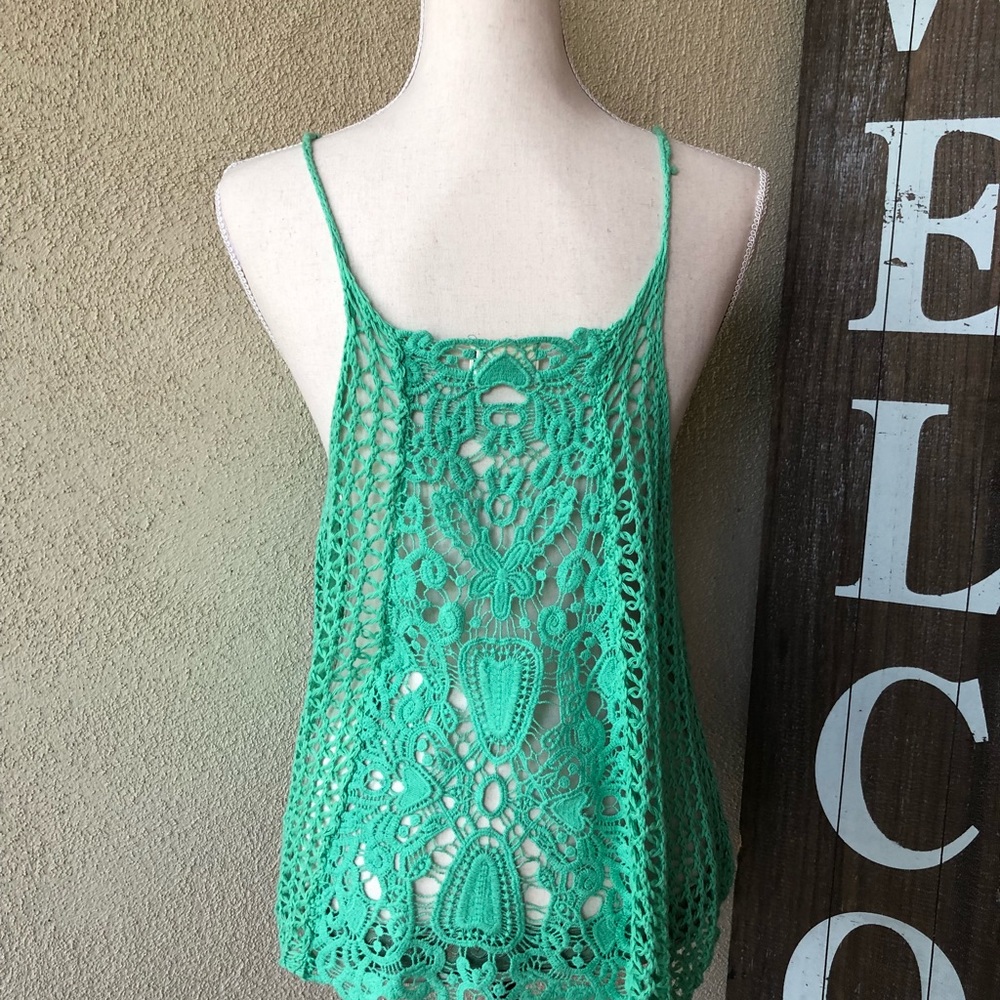 Pins and Needles crochet tank top - Picture 2 of 4